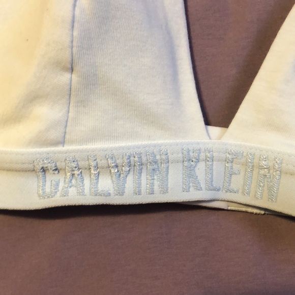 CALVIN KLIEN BRALETTE - NWT light blue -Large - Picture 2 of 6